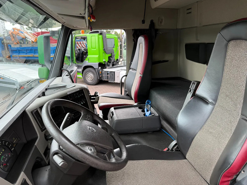 Volvo FM FM370 4X2 Globetrotter / Welgro compressor / Dynimac steering / Holland Truck - Xe đầu kéo: hình 5 Volvo FM FM370 4X2 Globetrotter / Welgro compressor / Dynimac steering / Holland Truck - Xe đầu kéo: hình 5