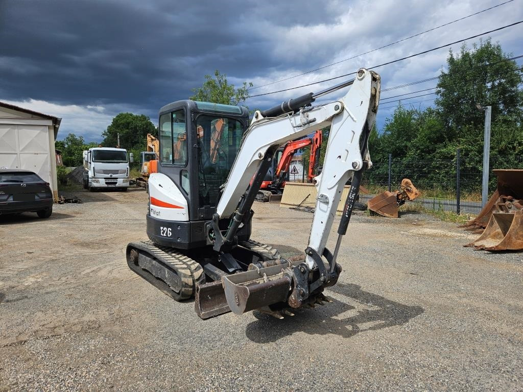 BOBCAT E 26 - Máy xúc mini: hình 3 BOBCAT E 26 - Máy xúc mini: hình 3
