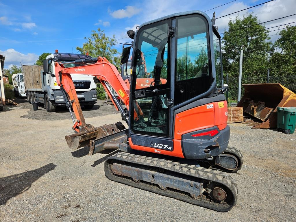 KUBOTA U 27-4 - Máy xúc mini: hình 3 KUBOTA U 27-4 - Máy xúc mini: hình 3