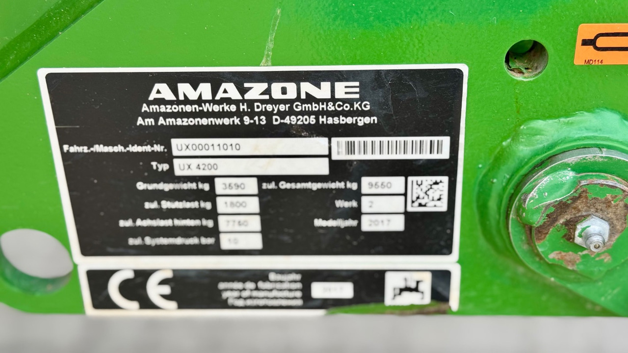 Amazone UX 4200 Special 24m - Máy xịt: hình 3 Amazone UX 4200 Special 24m - Máy xịt: hình 3