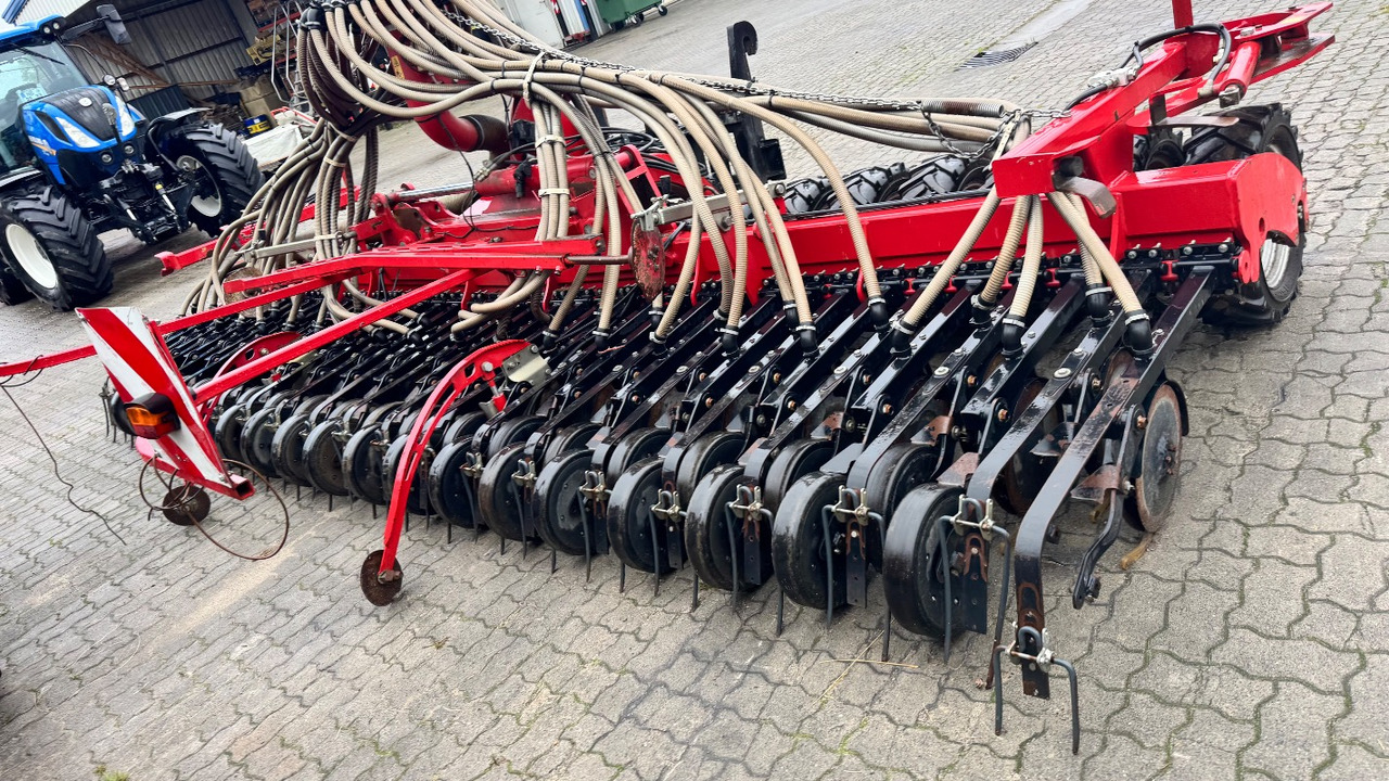 Horsch Pronto 6AS mit Säschiene Maistro 8RC - Máy gieo hạt: hình 3 Horsch Pronto 6AS mit Säschiene Maistro 8RC - Máy gieo hạt: hình 3