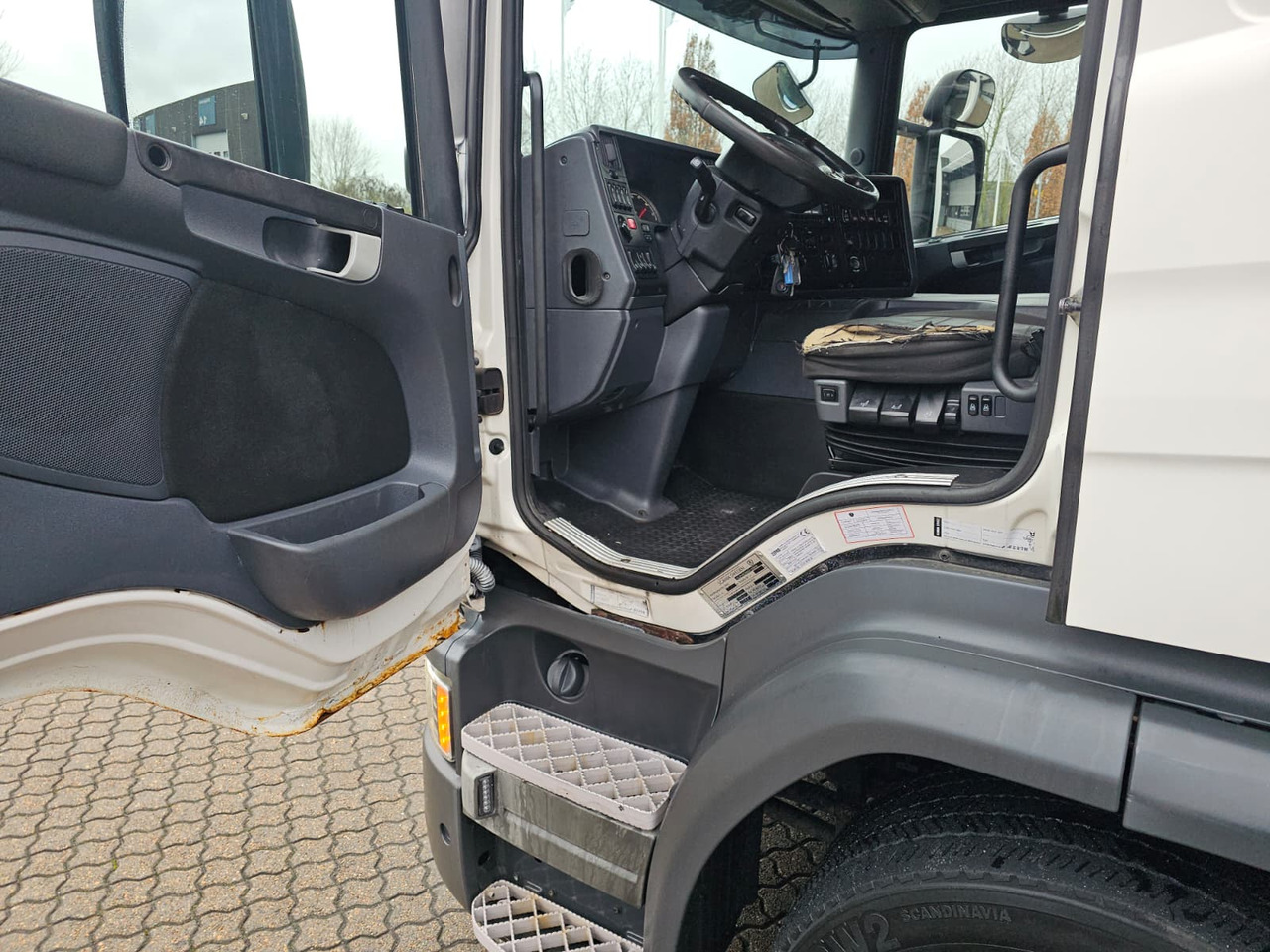 Scania P280 - Xe tải đông lạnh: hình 5 Scania P280 - Xe tải đông lạnh: hình 5