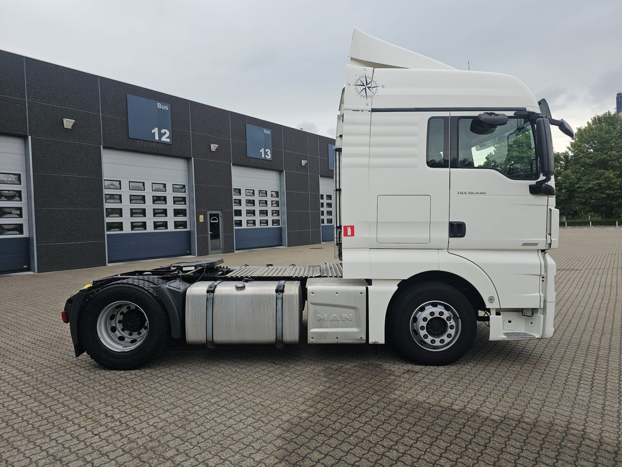 MAN TGX 18.430 - Xe đầu kéo: hình 5 MAN TGX 18.430 - Xe đầu kéo: hình 5
