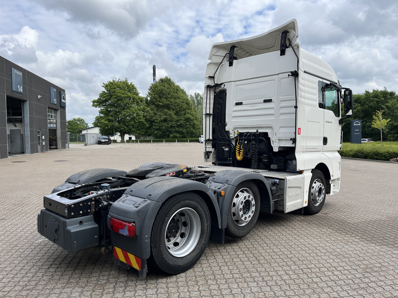MAN TGX 26.470 6x2-2 - Xe đầu kéo: hình 3 MAN TGX 26.470 6x2-2 - Xe đầu kéo: hình 3