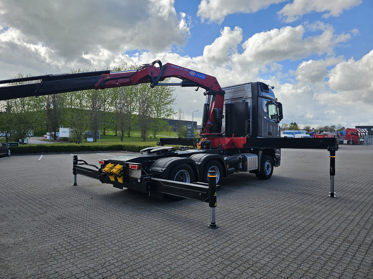 Mercedes Arocs 2653 6x4 40 T-mtr. - Xe đầu kéo: hình 5 Mercedes Arocs 2653 6x4 40 T-mtr. - Xe đầu kéo: hình 5