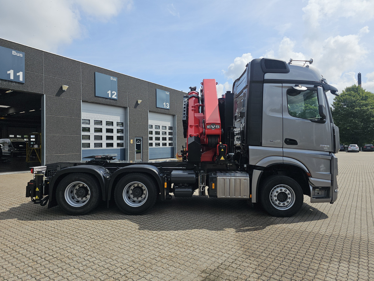 Mercedes Arocs 2653 6x4 40 T-mtr. - Xe đầu kéo: hình 2 Mercedes Arocs 2653 6x4 40 T-mtr. - Xe đầu kéo: hình 2