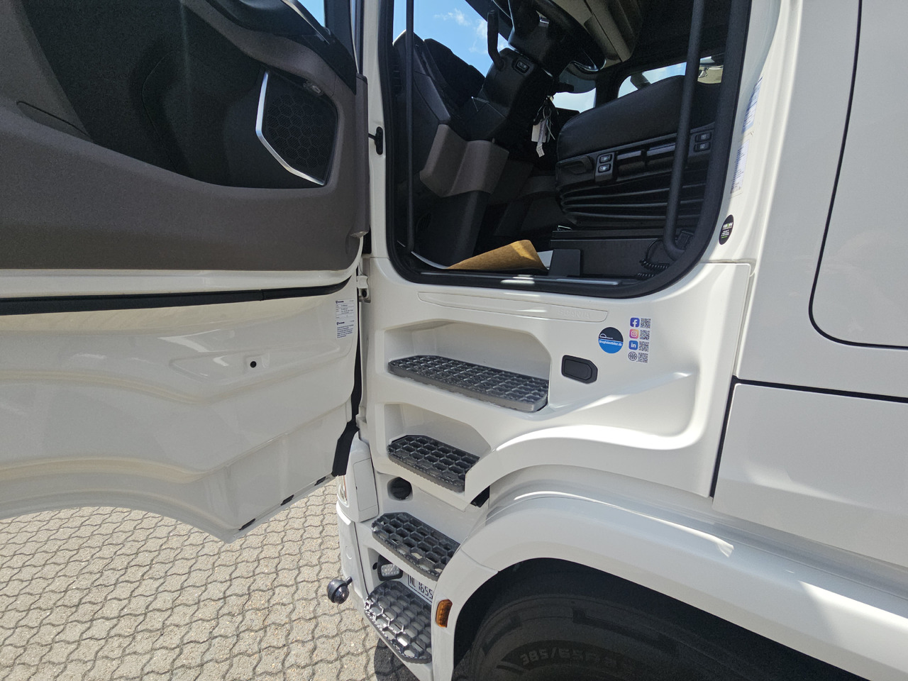 Scania S500 6x2 - Xe đầu kéo: hình 5 Scania S500 6x2 - Xe đầu kéo: hình 5