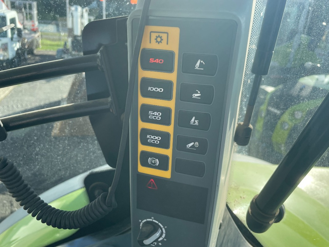 CLAAS Arion 660 CMATIC - Máy cày: hình 4 CLAAS Arion 660 CMATIC - Máy cày: hình 4