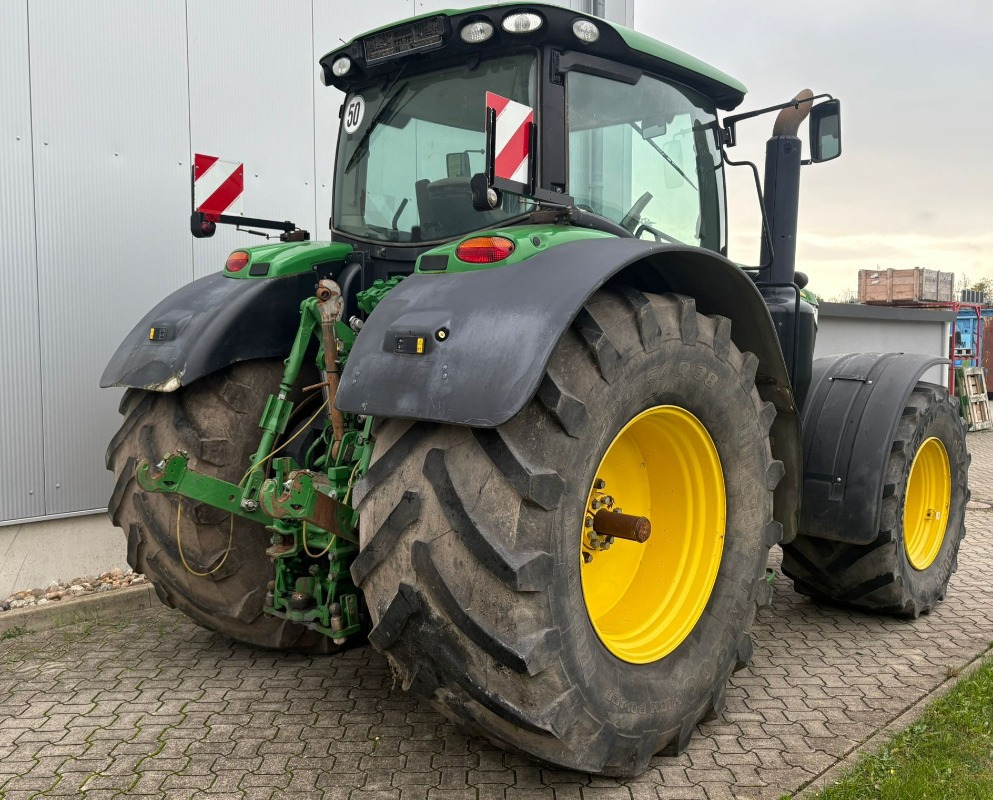 John Deere 6195R - Máy cày: hình 5 John Deere 6195R - Máy cày: hình 5