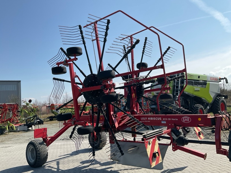 Lely Hibiscus 815 CD Vario - Dàn trải/ Cào: hình 1 Lely Hibiscus 815 CD Vario - Dàn trải/ Cào: hình 1