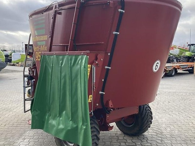 Strautmann Verti-Mix 951 - Xe trộn thức ăn gia súc: hình 5 Strautmann Verti-Mix 951 - Xe trộn thức ăn gia súc: hình 5