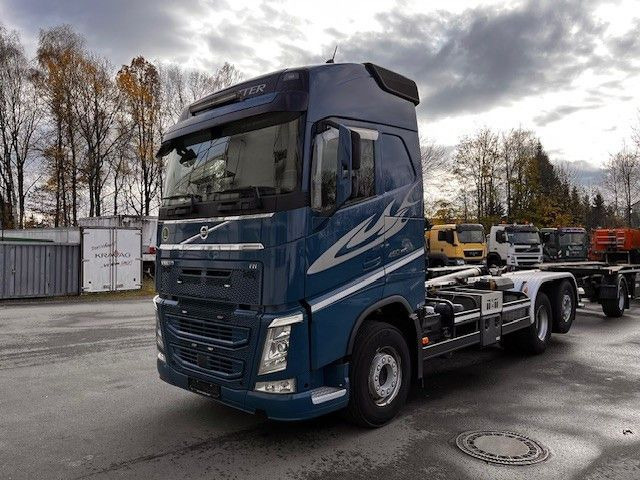 Volvo FH 460 Globetrotter Meiller Abrollkipper - Xe tải nâng móc: hình 2 Volvo FH 460 Globetrotter Meiller Abrollkipper - Xe tải nâng móc: hình 2