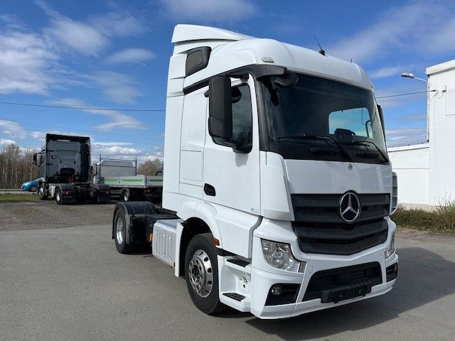 Mercedes-Benz Actros 1845 Sattelzugmaschine TOP gepflegt! Mercedes-Benz Actros 1845 Sattelzugmaschine TOP gepflegt! - Xe đầu kéo: hình 4 Mercedes-Benz Actros 1845 Sattelzugmaschine TOP gepflegt! Mercedes-Benz Actros 1845 Sattelzugmaschine TOP gepflegt! - Xe đầu kéo: hình 4