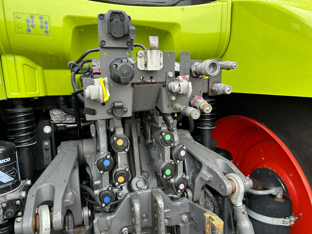 CLAAS Arion 660 - Máy cày: hình 4 CLAAS Arion 660 - Máy cày: hình 4