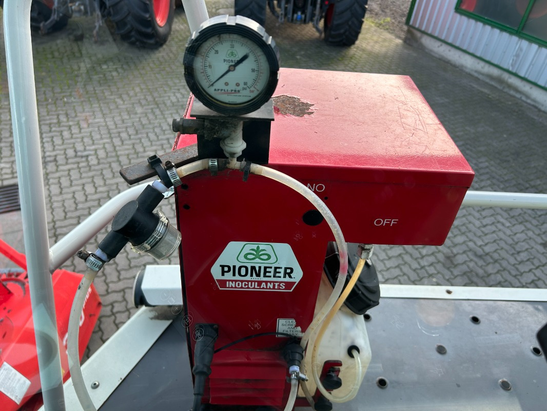 CLAAS Jaguar 890 mit Kemper 360 und PU - Máy gặt: hình 3 CLAAS Jaguar 890 mit Kemper 360 und PU - Máy gặt: hình 3