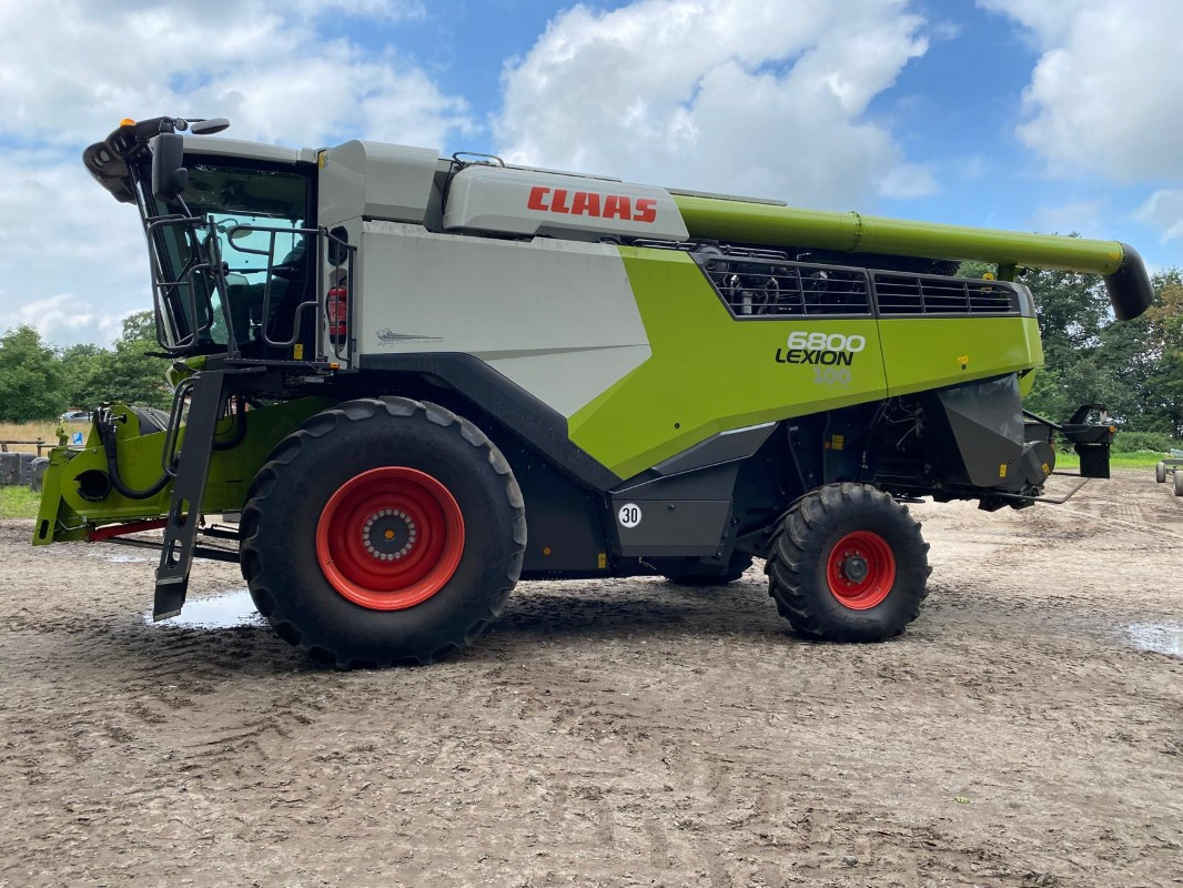 CLAAS Lexion 6800 mit Vario 930 Schneidwerk - Máy gặt đập: hình 2 CLAAS Lexion 6800 mit Vario 930 Schneidwerk - Máy gặt đập: hình 2