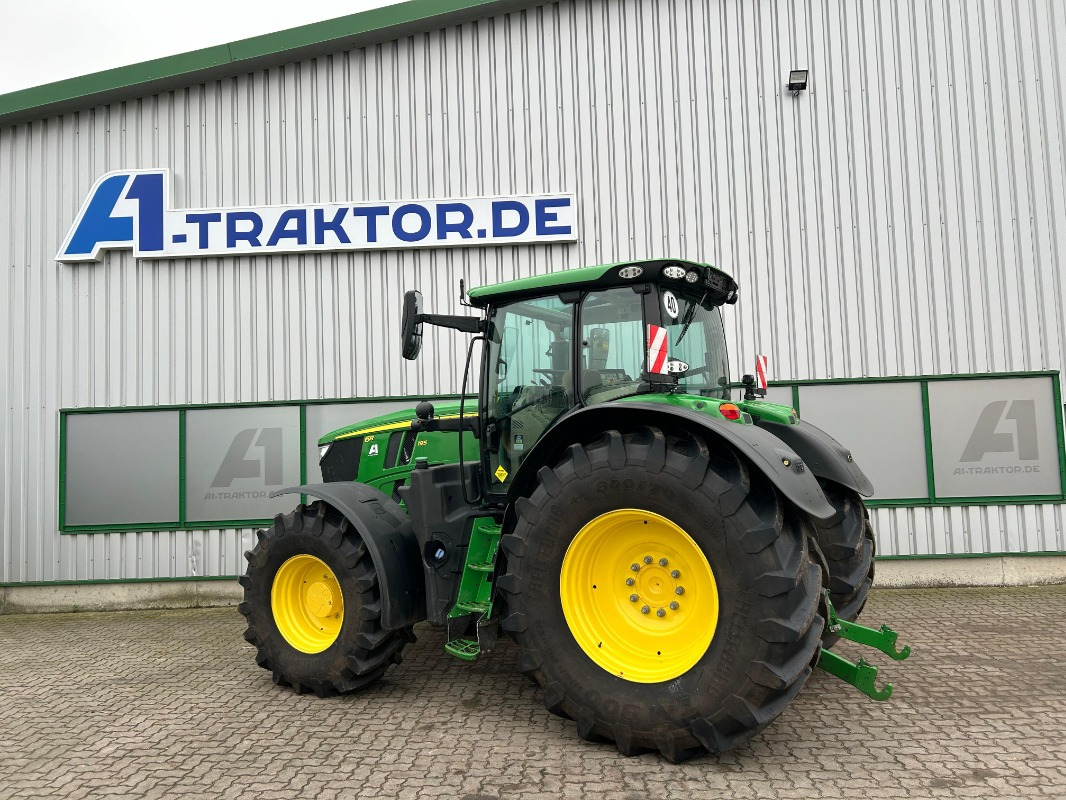 John Deere 6R 195 - Máy cày: hình 3 John Deere 6R 195 - Máy cày: hình 3