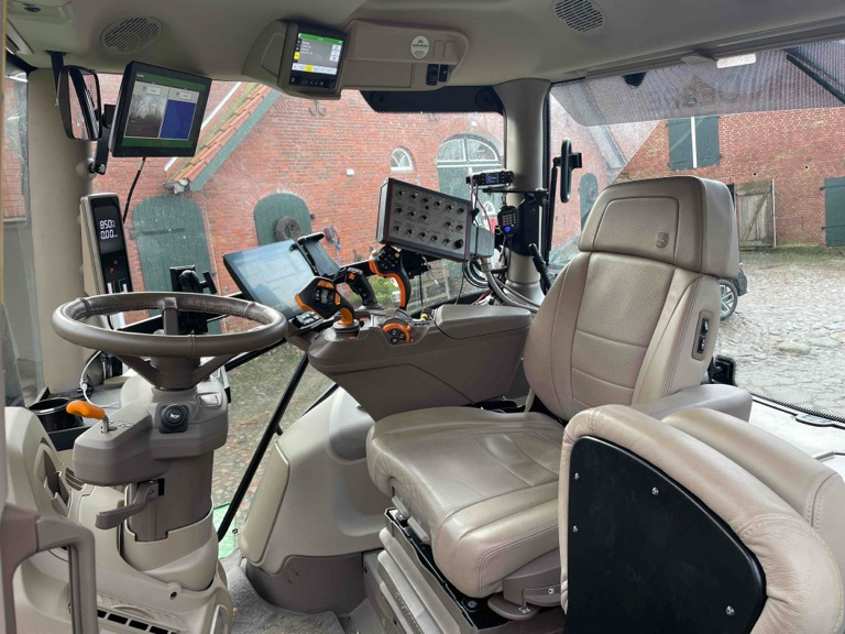 John Deere 6R 250 - Máy cày: hình 5 John Deere 6R 250 - Máy cày: hình 5