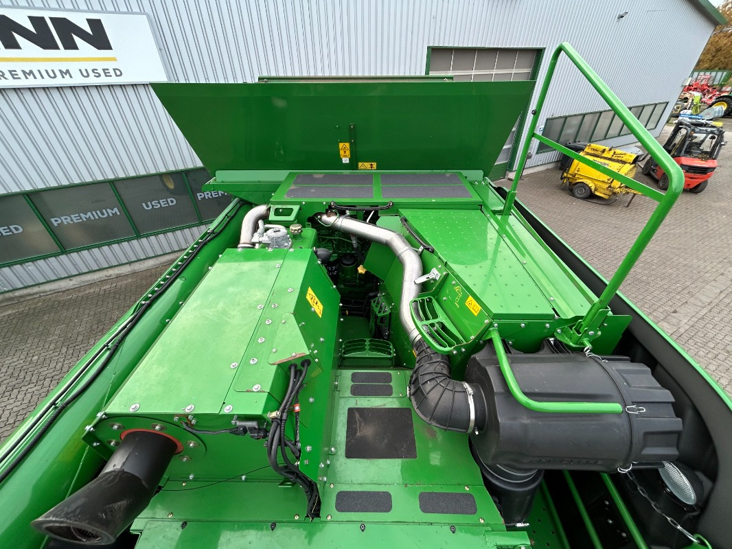 John Deere T560 - Máy gặt đập: hình 5 John Deere T560 - Máy gặt đập: hình 5