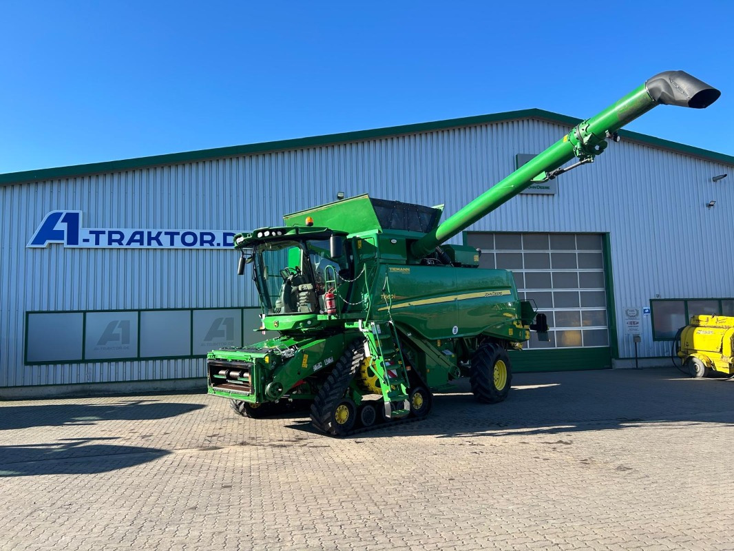 John Deere T660 - Máy gặt đập: hình 1 John Deere T660 - Máy gặt đập: hình 1
