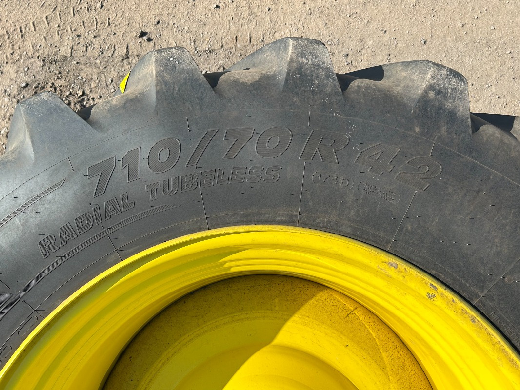 Lốp cho Máy móc nông nghiệp Michelin 710/70R42 und 600/70R30 Kompletträder: hình 9