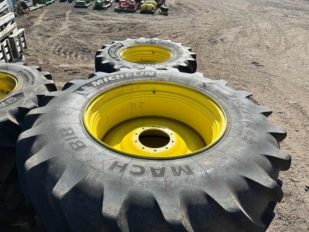 Michelin 710/70R42 und 600/70R30 Kompletträder - Lốp cho Máy móc nông nghiệp: hình 4 Michelin 710/70R42 und 600/70R30 Kompletträder - Lốp cho Máy móc nông nghiệp: hình 4