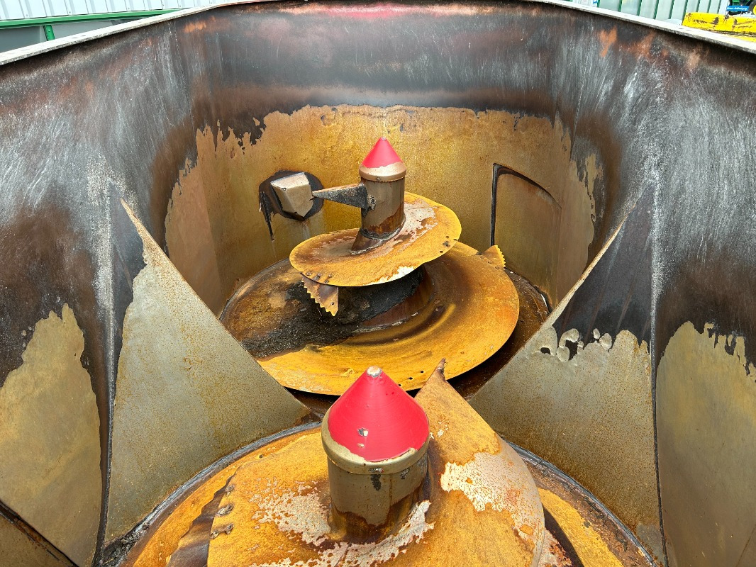 Strautmann Verti-Mix 1700 Double - Xe trộn thức ăn gia súc: hình 5 Strautmann Verti-Mix 1700 Double - Xe trộn thức ăn gia súc: hình 5