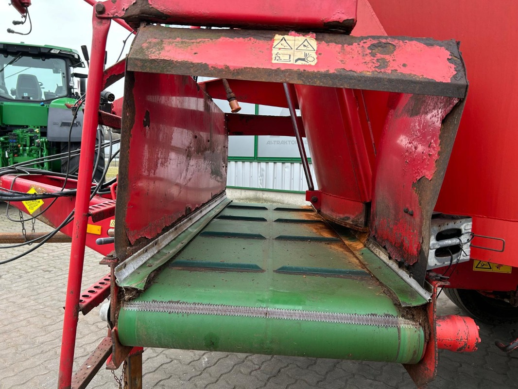 Trioliet 1-1000 - Xe trộn thức ăn gia súc: hình 4 Trioliet 1-1000 - Xe trộn thức ăn gia súc: hình 4
