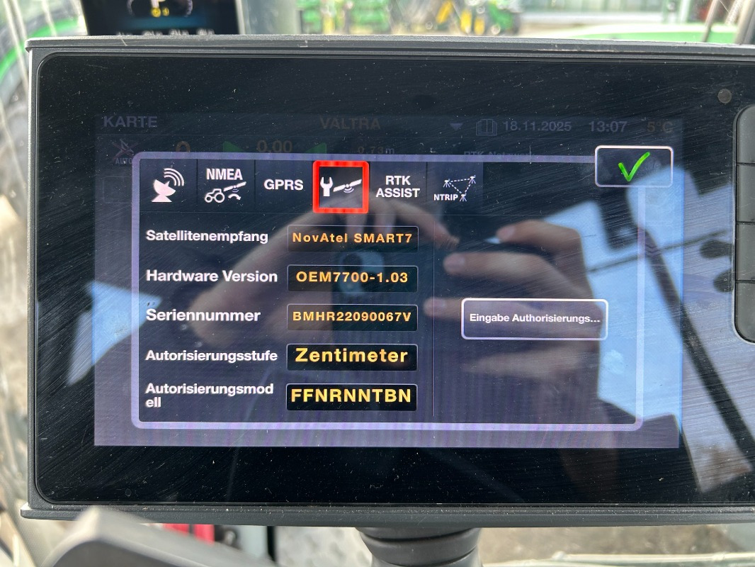 Valtra T195 - Máy cày: hình 2 Valtra T195 - Máy cày: hình 2