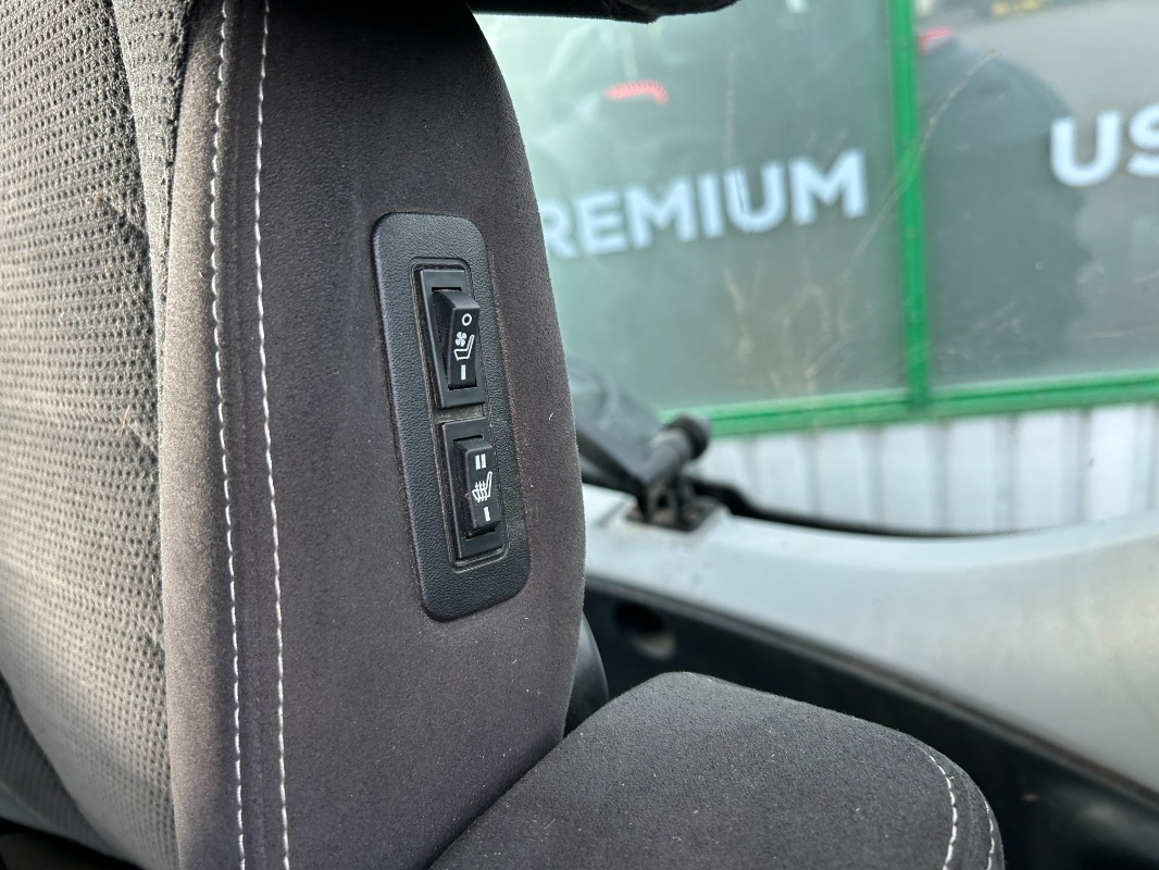 Máy cày Valtra T195: hình 12