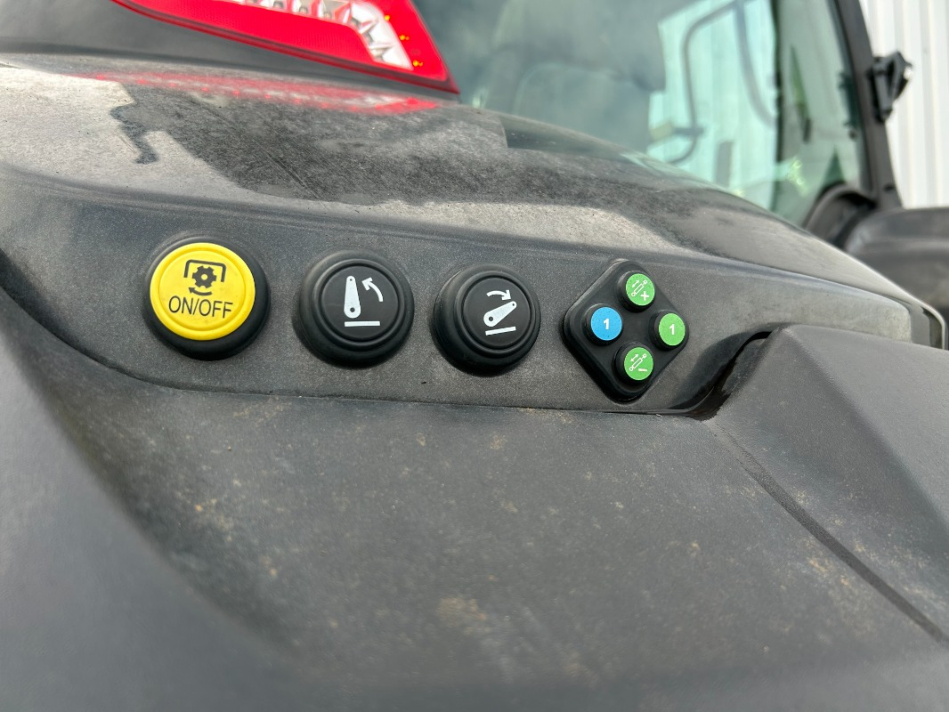 Máy cày Valtra T195: hình 6