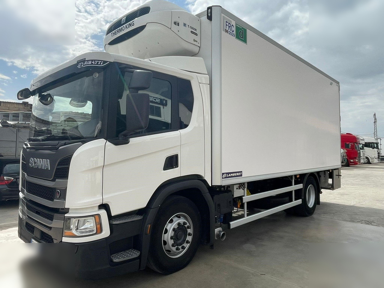 SCANIA P280 - Xe tải đông lạnh: hình 2 SCANIA P280 - Xe tải đông lạnh: hình 2