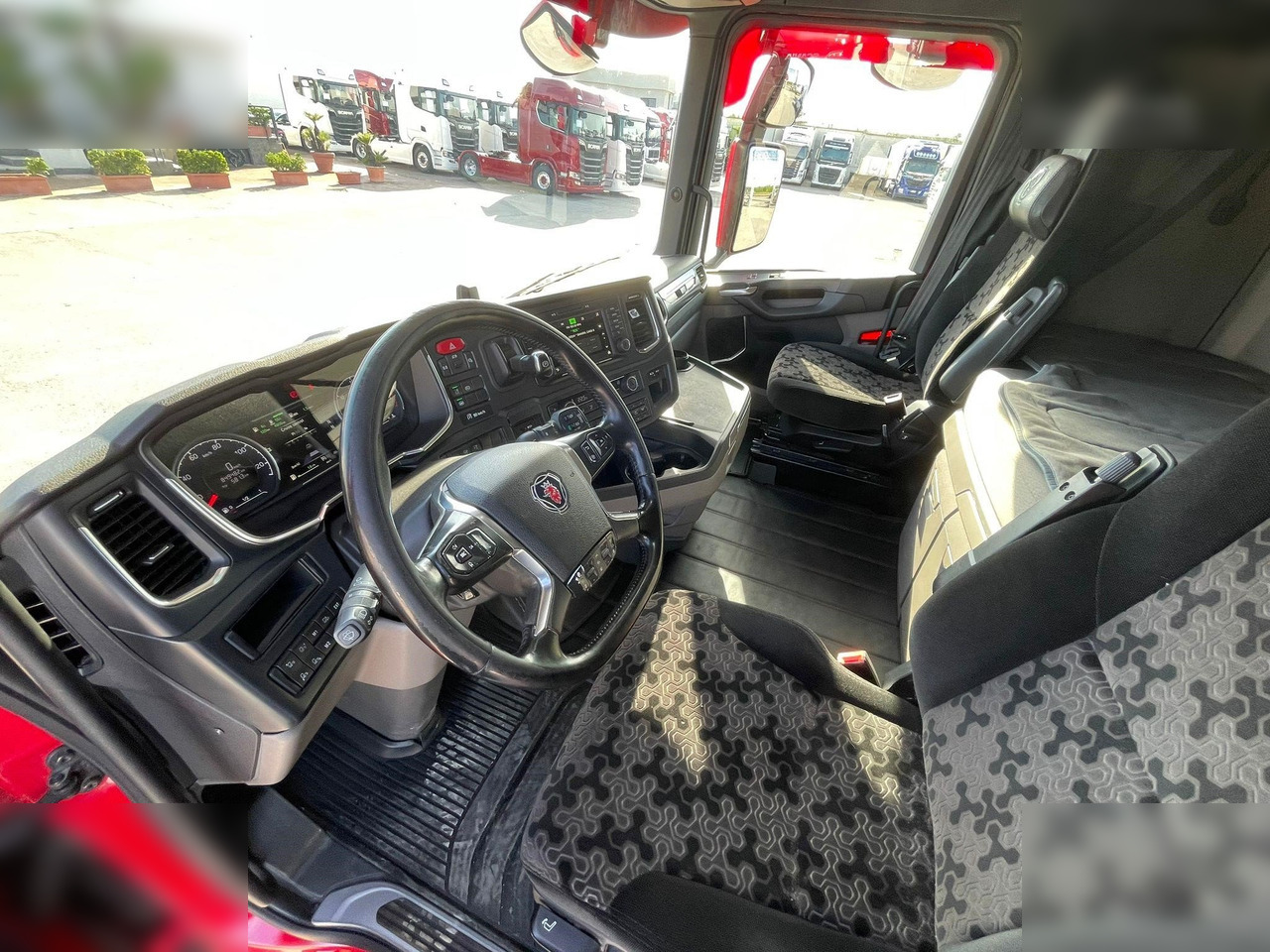 SCANIA S500 - Xe chở container/ Xe tải hoán đổi thân: hình 4 SCANIA S500 - Xe chở container/ Xe tải hoán đổi thân: hình 4