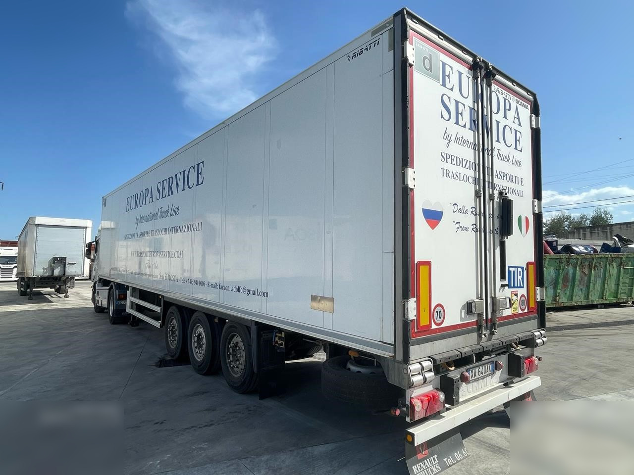 SCHMITZ CARGOBULL - Sơ mi rơ moóc đông lạnh: hình 2 SCHMITZ CARGOBULL - Sơ mi rơ moóc đông lạnh: hình 2