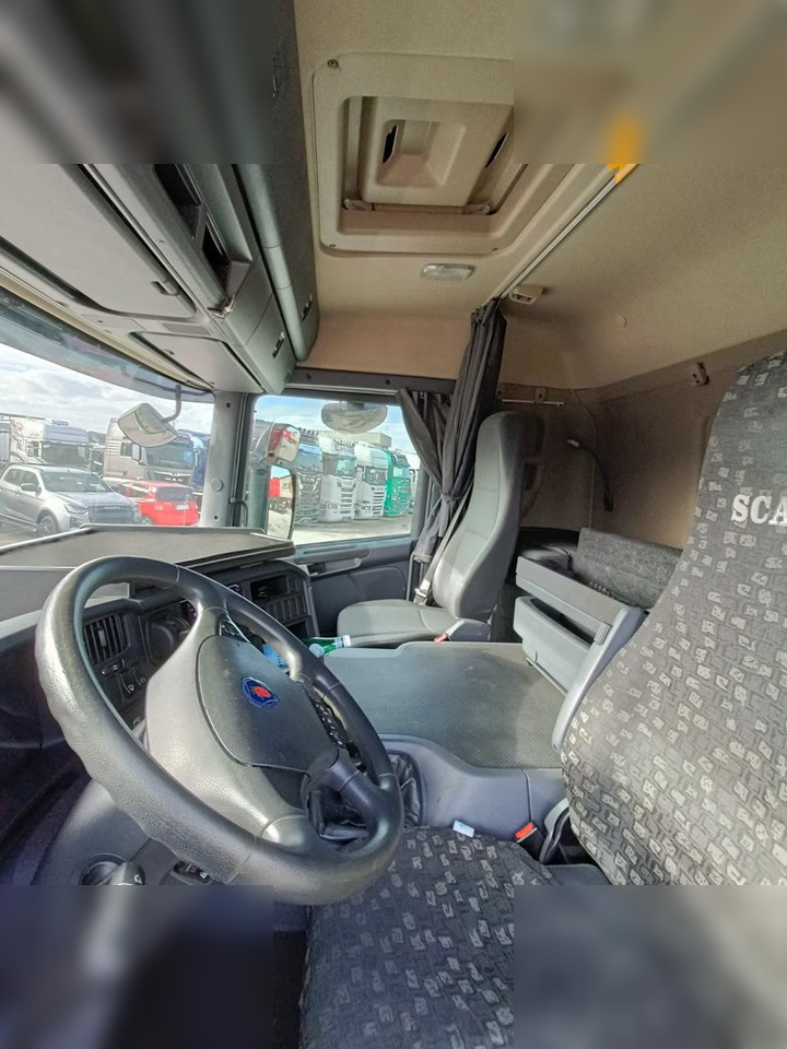 SCANIA P450 - Xe đầu kéo: hình 5 SCANIA P450 - Xe đầu kéo: hình 5