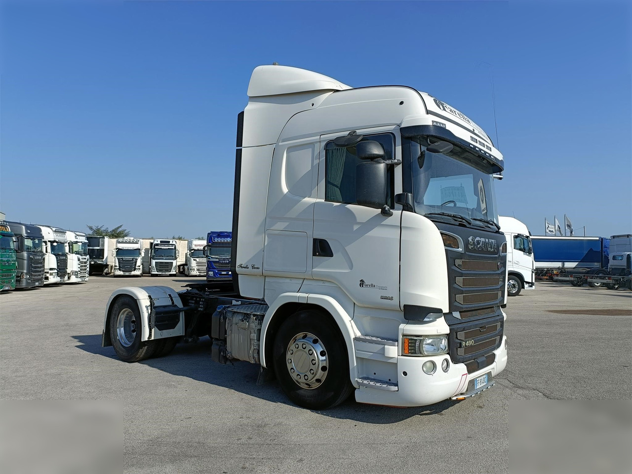 SCANIA R490 - Xe đầu kéo: hình 2 SCANIA R490 - Xe đầu kéo: hình 2