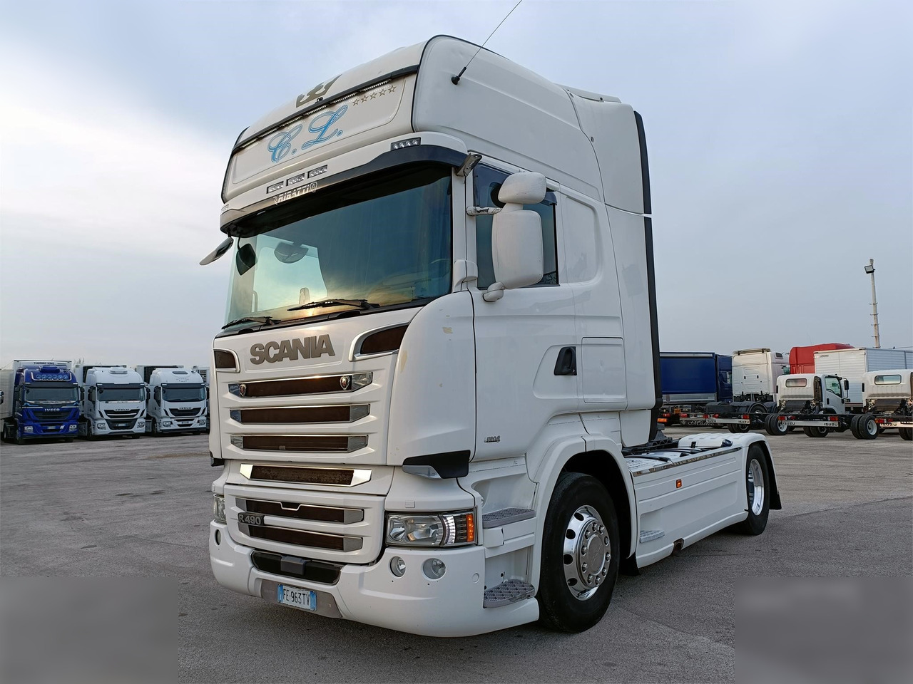 SCANIA R490 - Xe đầu kéo: hình 1 SCANIA R490 - Xe đầu kéo: hình 1