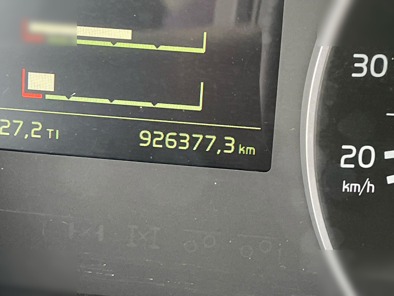 Xe đầu kéo VOLVO FH500: hình 9