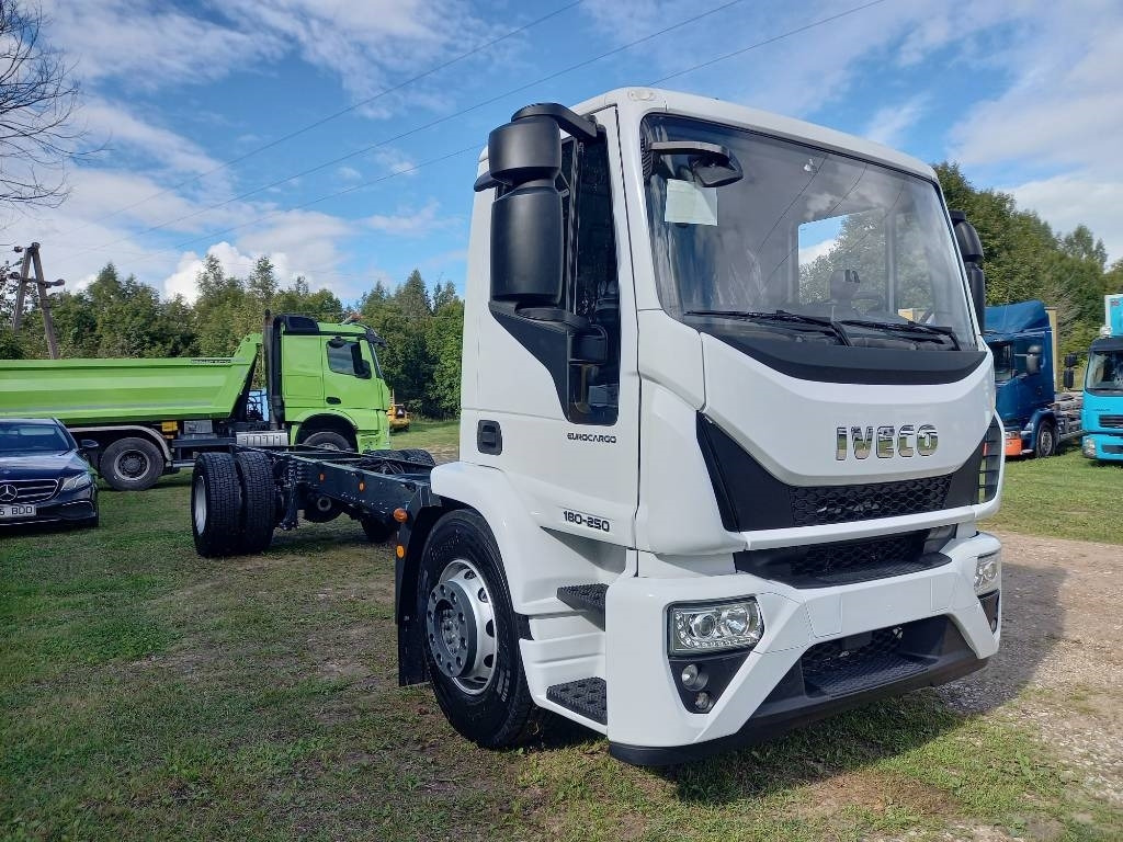 Iveco Eurocargo ML180E/FP,4x2, NEW, NOT USED - Xe tải khung gầm: hình 5 Iveco Eurocargo ML180E/FP,4x2, NEW, NOT USED - Xe tải khung gầm: hình 5