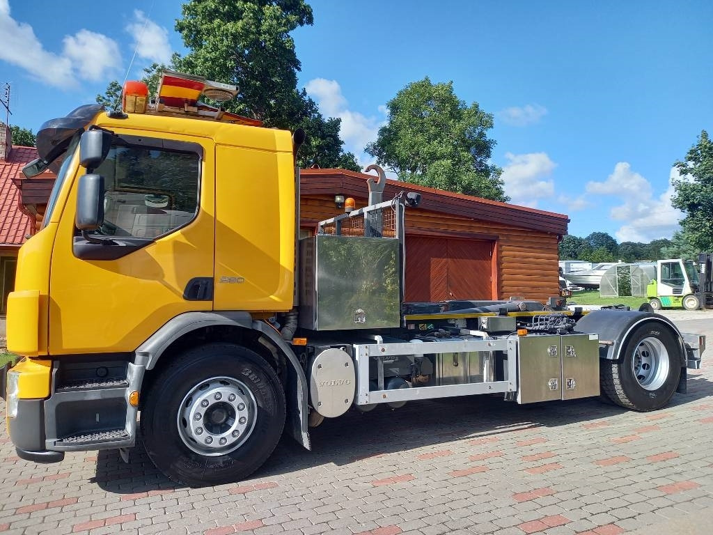 Volvo FE 280, 4x2, HOOKLIFT - Xe tải nâng móc: hình 4 Volvo FE 280, 4x2, HOOKLIFT - Xe tải nâng móc: hình 4