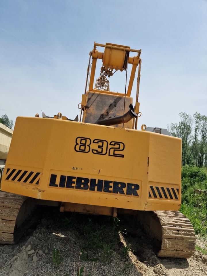 Liebherr 832 Seilbagger - Cẩu bánh xích hạng nặng: hình 4 Liebherr 832 Seilbagger - Cẩu bánh xích hạng nặng: hình 4