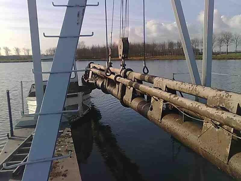 E+M 200 t Saugbagger mit Diesel motor - Máy móc khác: hình 5 E+M 200 t Saugbagger mit Diesel motor - Máy móc khác: hình 5