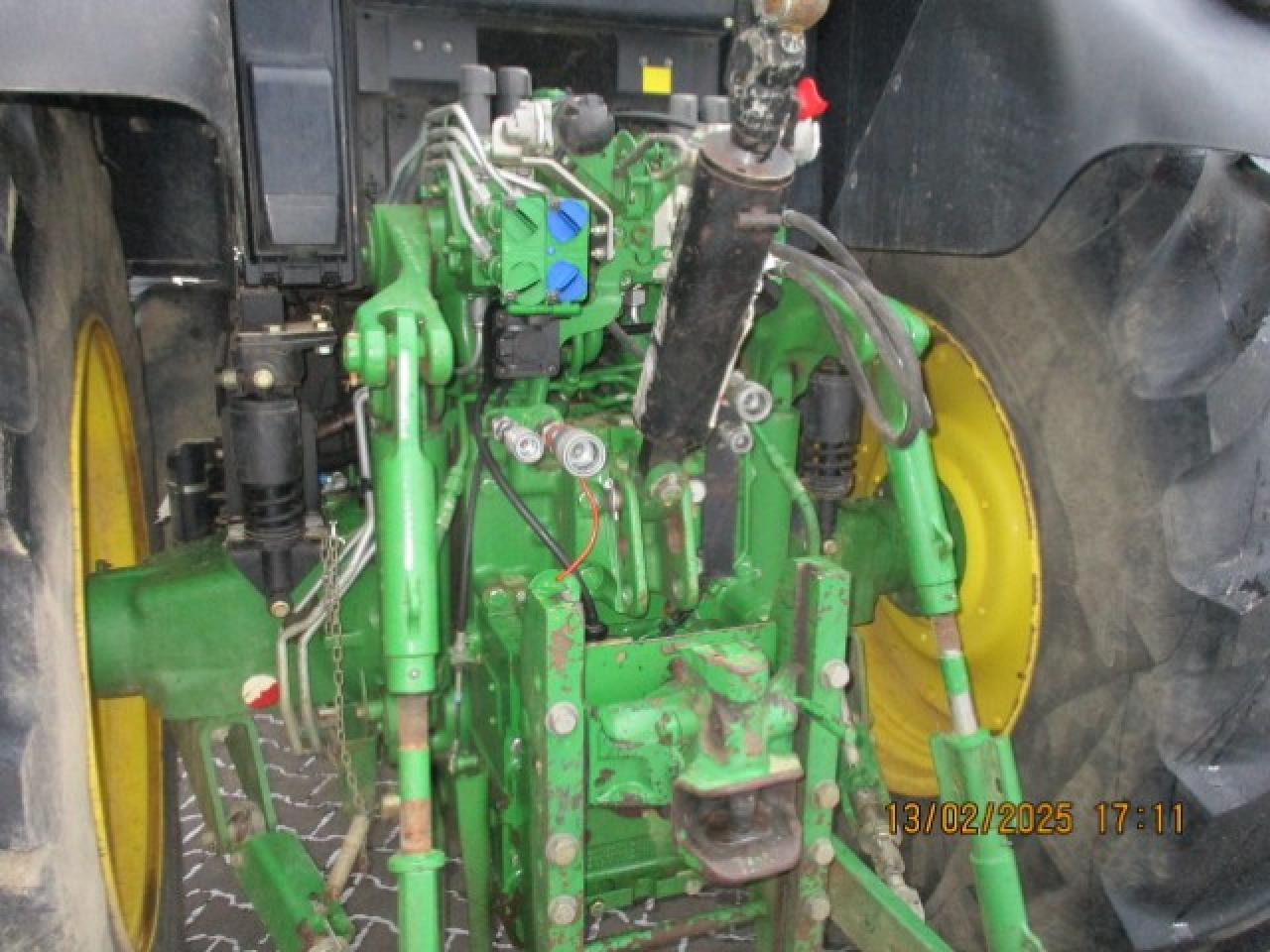John Deere 6195 M - Máy cày: hình 5 John Deere 6195 M - Máy cày: hình 5