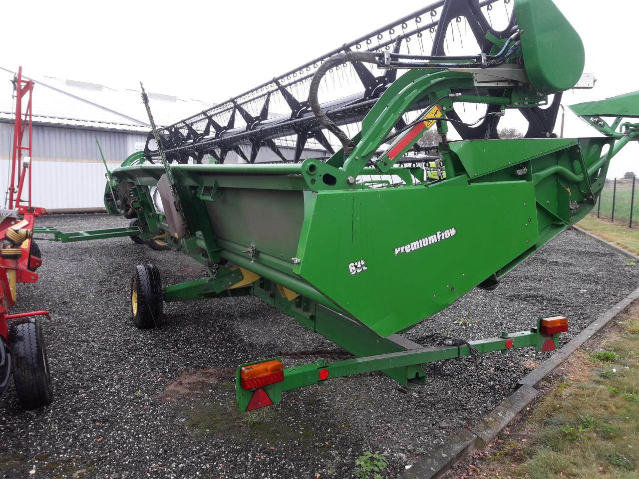 Đính kèm máy gặt đập thức ăn gia súc John Deere 635 Premium Flow: hình 7