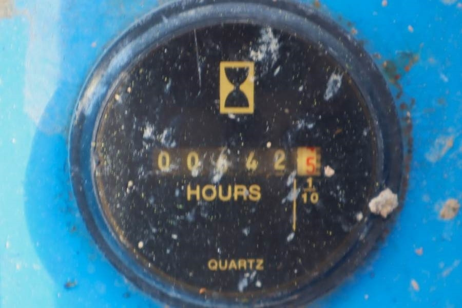 Genie GS2632 Electric, Working Height 10m, 227kg Capacit - Máy nâng người hình kéo: hình 5 Genie GS2632 Electric, Working Height 10m, 227kg Capacit - Máy nâng người hình kéo: hình 5