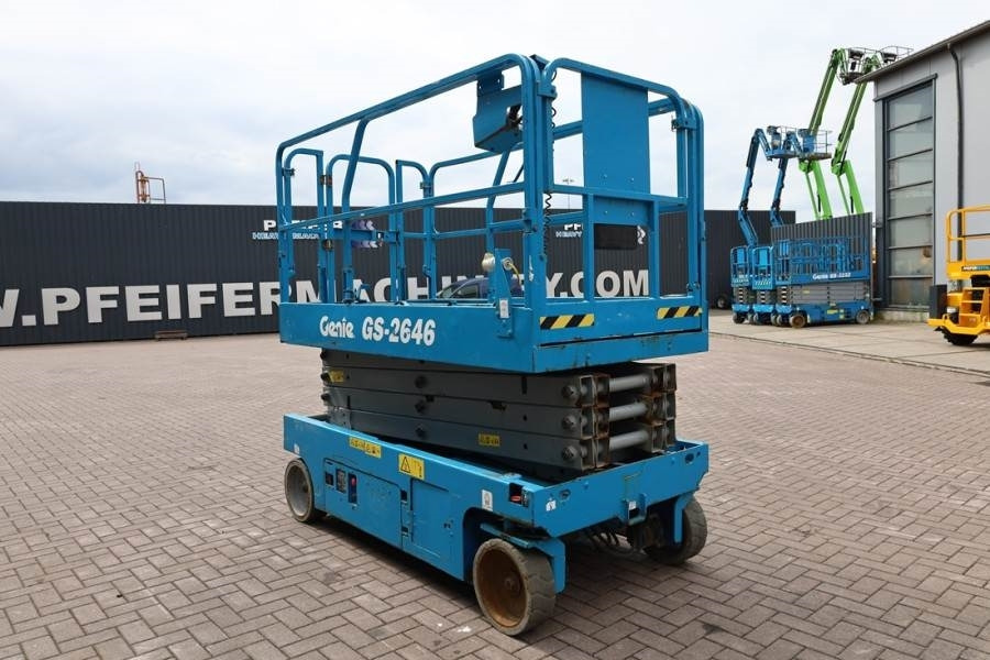 Máy nâng người hình kéo Genie GS2646 Electric, Working Height 9.80m, Capacity 45: hình 8