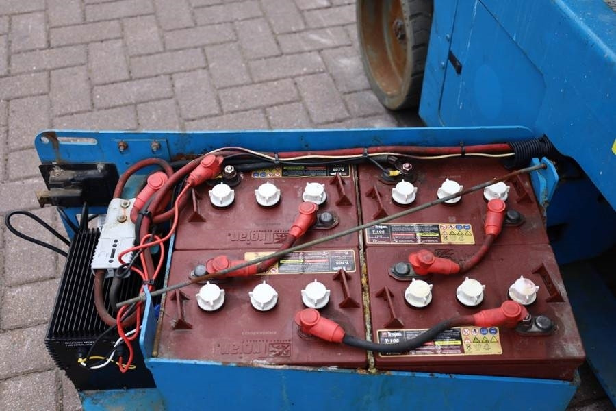 Genie GS2646 Electric, Working Height 9.80m, Capacity 45 - Máy nâng người hình kéo: hình 4 Genie GS2646 Electric, Working Height 9.80m, Capacity 45 - Máy nâng người hình kéo: hình 4
