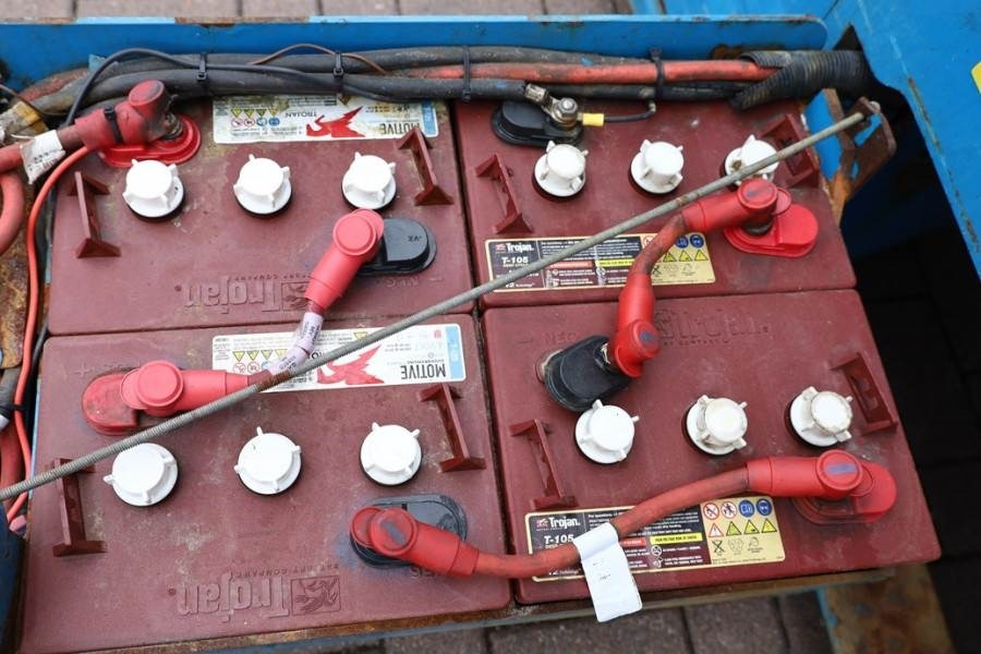 Genie GS3246 Electric, Working Height 11.75 m, 318kg Cap - Máy nâng người hình kéo: hình 5 Genie GS3246 Electric, Working Height 11.75 m, 318kg Cap - Máy nâng người hình kéo: hình 5