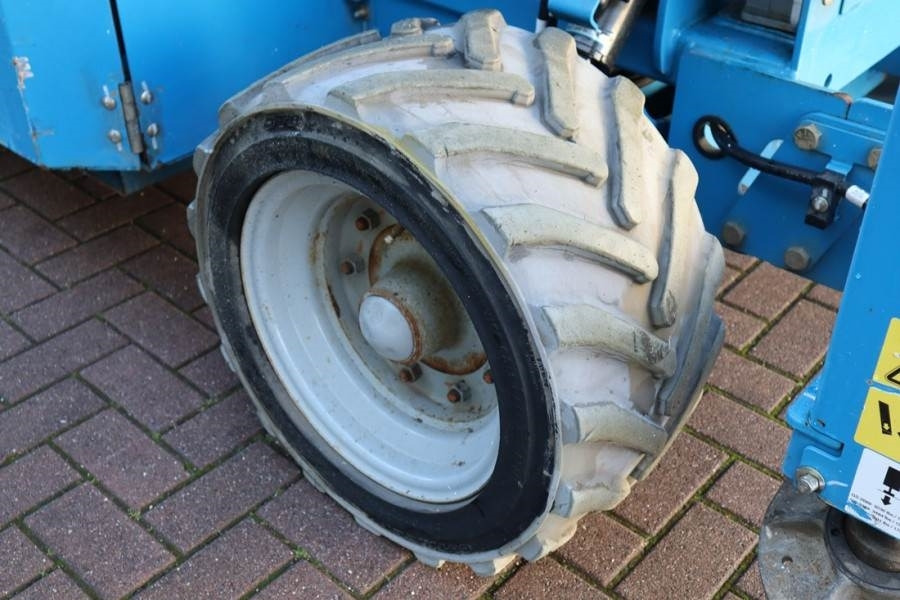 Máy nâng người hình kéo Genie GS4069 Electric, 14m Working Height, 363kg Capacit: hình 12