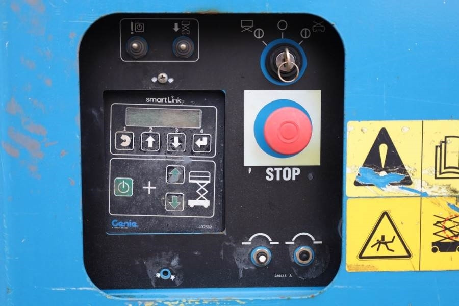 Genie GS4069 Electric, 14m Working Height, 363kg Capacit  - Máy nâng người hình kéo: hình 4 Genie GS4069 Electric, 14m Working Height, 363kg Capacit  - Máy nâng người hình kéo: hình 4